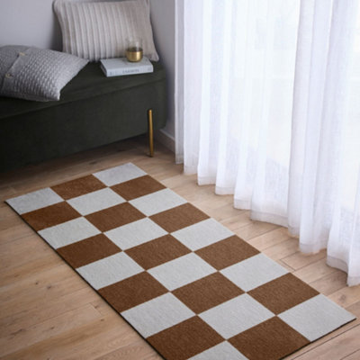  - Cinnamon  Checkerboard Washable Runner