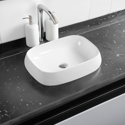 7819 Ceramic 55cm x 42cm Domed Oblong Countertop Basin