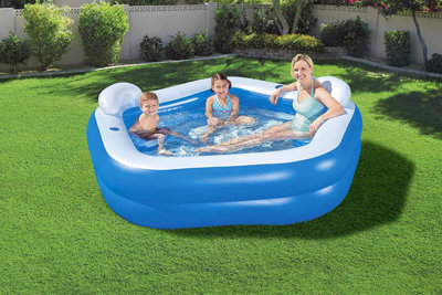 Inflatable pool hot sale with seats