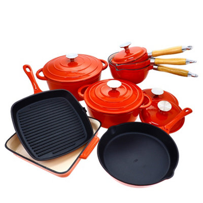 Cast Iron Cookware Set