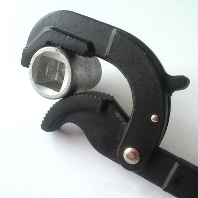 8" Self Locking Wrench , Adjustable Multifunctional Pipe Spanner