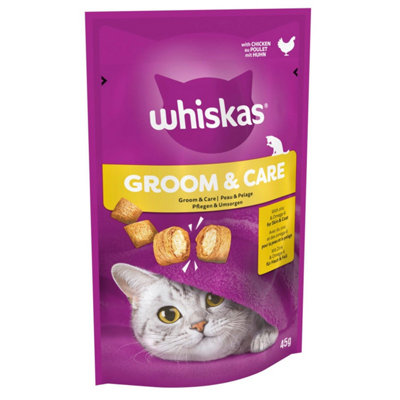 8 x 45g Whiskas Groom & Care Adult Cat Treats with Chicken 45g