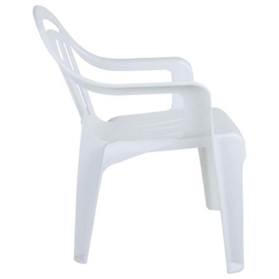 8 x White Stackable Plastic Low Back Garden Chairs For Patios & Outdoor Picnics - 4