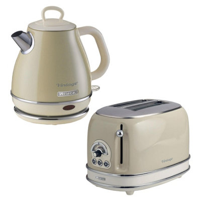 Ariete Vintage 1L Jug Kettle & 2 Slice Toaster Blue SetCream from B&Q