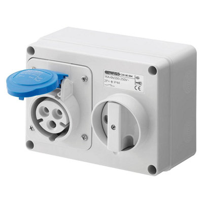Gewiss Gw66004 Surface Interlocked Switched Socket Ip44 2P+E 3 Pin 16A 230V