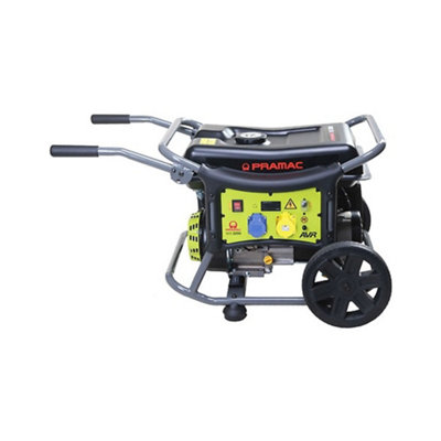 B&Q - Petrol Generator  Wx3200. Max Power 2850W. 230/115V