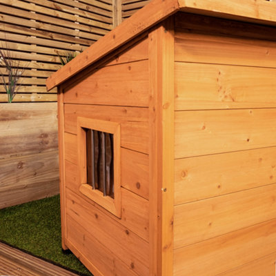 82cm x 1.16m Large Outdoor Garden Wooden Dog House Kennel with Window - 7