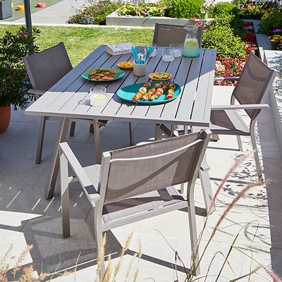 metal folding garden table and chairs