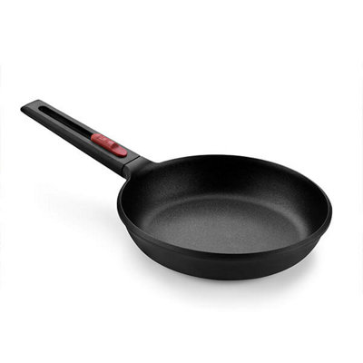 B&Q -  Infinity 22Cm Frying PanAll Hob Types