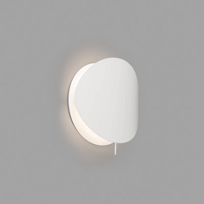 Luminosa Ing Luminosa Ovo Adjustable 1 Indoor Small Wall Light/White