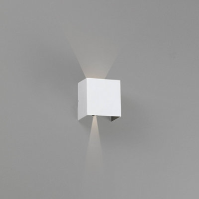 Luminosa Lighting Luminosa Olan Outdoor Led Up Down Wall Lamp White 6W 3000K Ip54 from B&Q