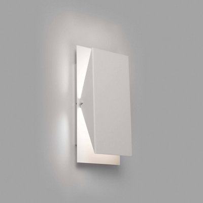Luminosa Lighting Luminosa Homs 1 Light Indoor Wall Lamp White from B&Q