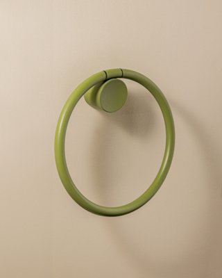 B&Q -  Towel Ring20Cm DiamGreenAward-Winning DesignGeyser Collection