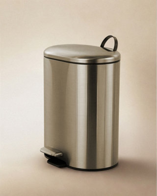 Cosmic Bathroom Bin Trash Can6LPedalSoft-CloseRemovable Inner BucketSilverEssentials Collection from B&Q