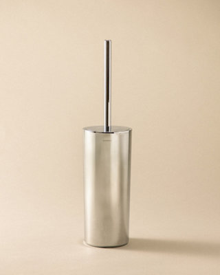 Cosmic Toilet BrushChromeFreestanding Or Wall-MountedAdhesive Or Screw-InAnti-CorrosionStart Collection from B&Q