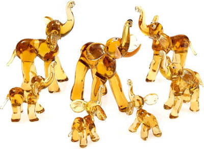 Novecrafto Set Of 7 Elephant Family Figurines With Trunk Facing UpwardsElephants Figurine Handmade From Amber Color Glass from B&Q