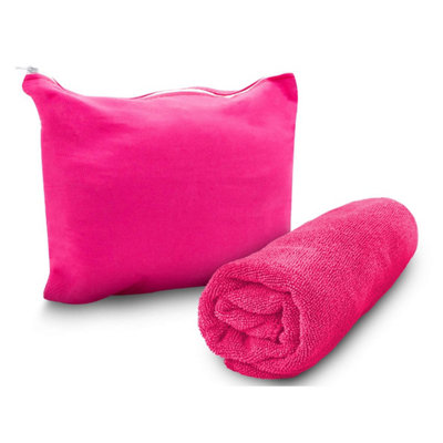 AQUARIUS Magic Microfibre Towel with Travel Case, Quick Drying & Super Absorbent Suede-Feel Beach Towel for Swimming, Gym & Sports, Compact Anti-Bacterial Yoga Towel, Pink (130 x 80 cm) - Image 3