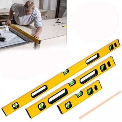 3006001000mm Magnetic 3 Piece Builders Building Spirit Level Set from B&Q