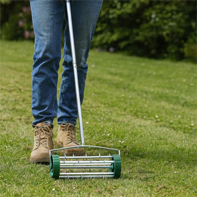 Outdoor Garden Lawn Aerator Spike Soil Roller Gardening Tool Grass Rolling Steel from B&Q