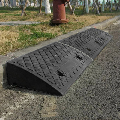  - 2-Pack Heavy Duty Plastic Kerb Ramps For CarMobility & Driveway Access (50Cm)