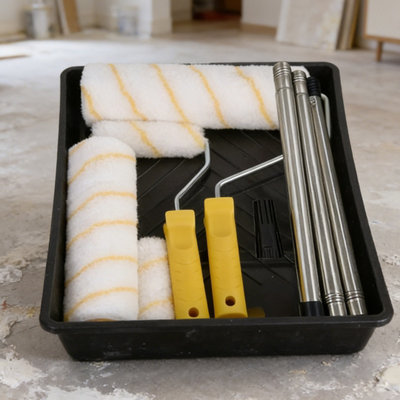Complete Paint Roller & Brush Kit With Telescopic PoleTray & Scraper For Walls & Ceilings from B&Q