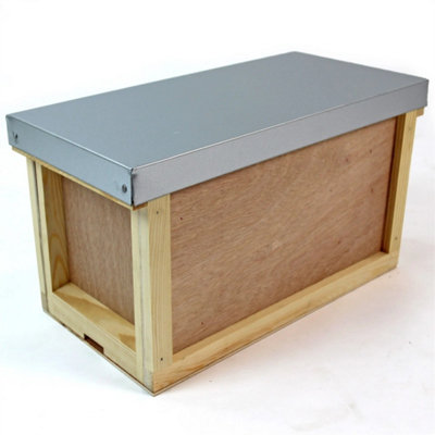 Nucleus Beehive 5 Frame Capacity Bee Keeping Pine Beekeeping Nuc Box Bee Hive from B&Q