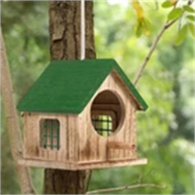  - Green-Hanging Wooden Bird House Feeder Garden Feeding Station Outdoor Bird Supplies