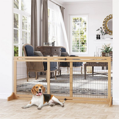 Adjustable Wooden Pet Gate Freestanding Dog Barrier For Doorway from B&Q