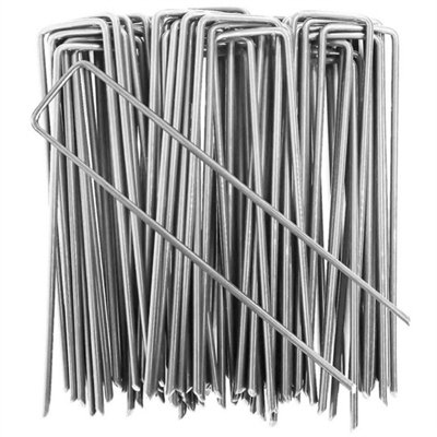 Metal Ground Garden Landscape Weed Membrane Fabric Turf Hooks Pegs Staples from B&Q