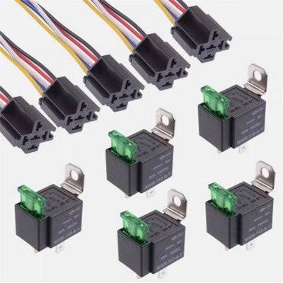 5X 12V 30A 4-Pin Fused Relay With Socket from B&Q