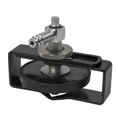  - 28-70mm Universal Brake Clutch Bleeder Cap Adaptor Auto Pressure Bleeding Tool Kit