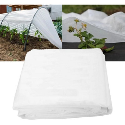 5M Garden Fleece 30Gsm 2M Wide Horticultural Frost Plants Protection Cover from B&Q