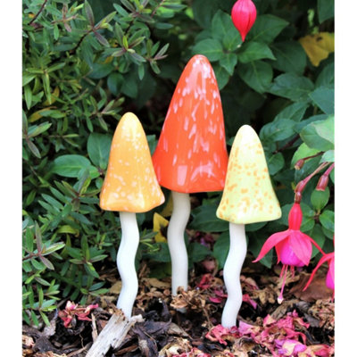  - Garden Ornaments Ceramic Toadstools Fairy Garden Tinkling Mushrooms Ps1014