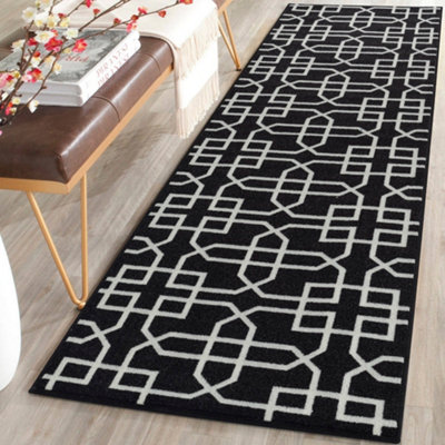 B&Q Black/Cream Smart Living Heavy Duty Machine Washable Runner For Hallway, Kitchen Non Slip Floor Mats, Door Mat X 120Cm 67Cm