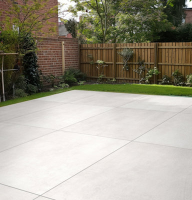 Duratile Designs River White Matt Natural Stone Effect Textured Porcelain Outdoor Floor TilePack Of 1(L)900mm (W)600mm