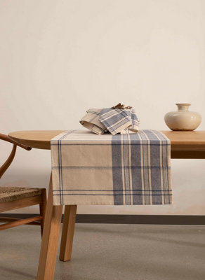 B&Q -  Marine Table Runner (150 Cm X 45 Cm)