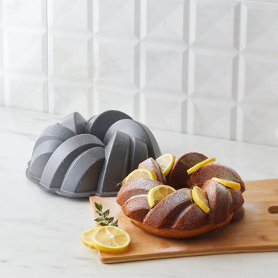 Karaca Cake Pro Aluminium Cast Decorative Cake Tin26CmAnthracite from B&Q