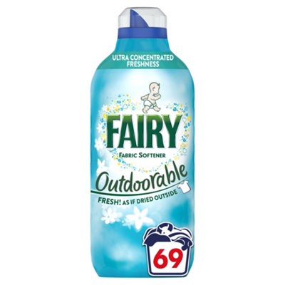 B&Q -  Outdoorable Fabric Conditioner970Ml69W