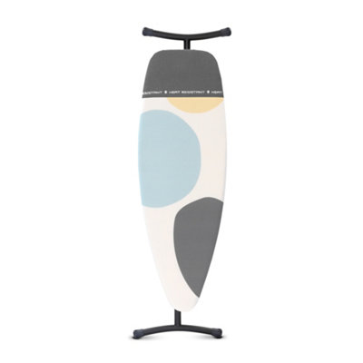 Brabantia - Ironing Board D - Integrated Steam Iron Rest - Adjustable Height With Transport Lock - Non-Slip Rubber Feet - Image 3