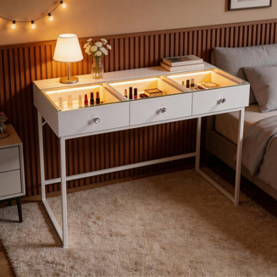 Fenchilin Dressing Table With 3 Drawers And Lights Hollywood Makeup Vanity Desk from B&Q