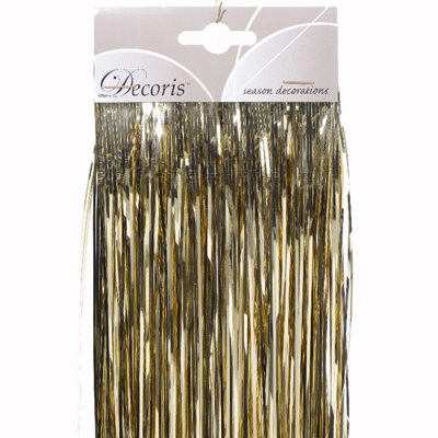 Decoris Gold Lametta Foil Tinsel Garland Strands Christmas Tree Decoration 50Cm X 40Cm from B&Q