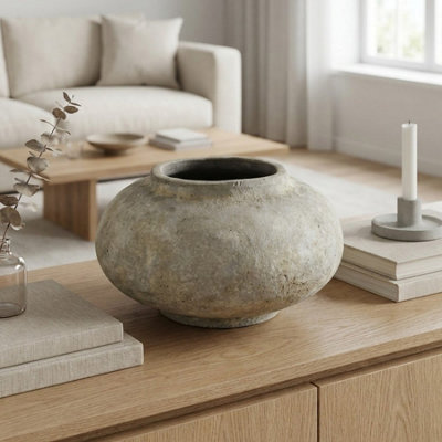 B&Q -  Botanica Brushed Perry Vase Modern