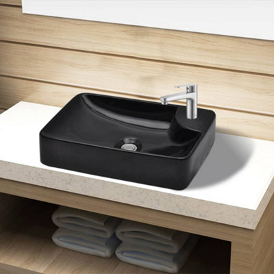 B&Q -  Ceramic Bathroom Sink Basin With Faucet Hole Black 440 X 250 X 100 mm