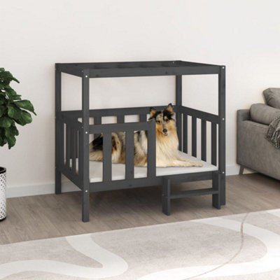 B&Q -  Dog Bed Grey 105.5 X 83.5 X 100 Cm Solid Wood Pine