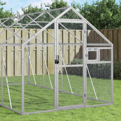B&Q -  Aviary Silver 1.79X6X1.85 M Aluminium
