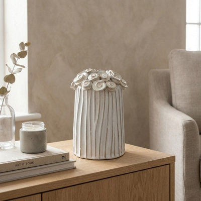 Garden Greatness Light Trio Butterfly And Flower Planter Buckets - Image 4