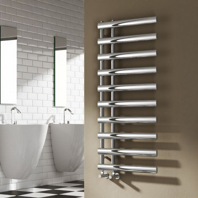 Reina Grace Modern Heated Towel Radiator1140 X 500 mmChrome from B&Q