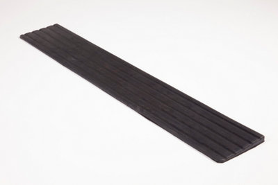 The Ramp People Rubber Threshold Ramp 4mm100mm (20mm) 1000Kg Capacity Wheelchair Ramp Kerb Ramp from B&Q
