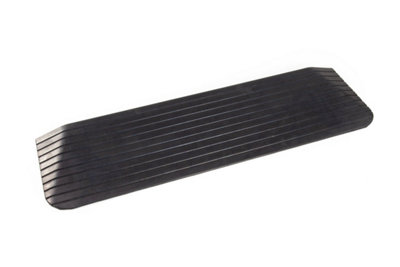 The Ramp People Rubber Threshold Ramp 25mm100mm (1.5"/38mm) 1000Kg Capacity Step Ramp Kerb Ramp Wheelchair Ramp from B&Q