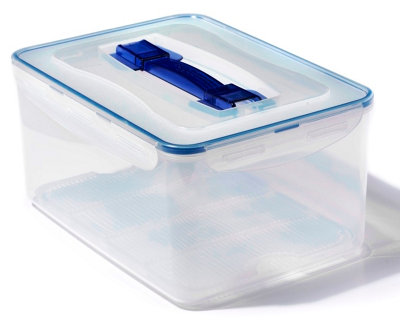B&Q -  Classic Clear Rectangular Plastic Food Storage Container With Handle And Freshness Tray 8L